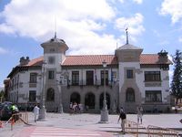 El_Espinar,_ayuntamiento_1